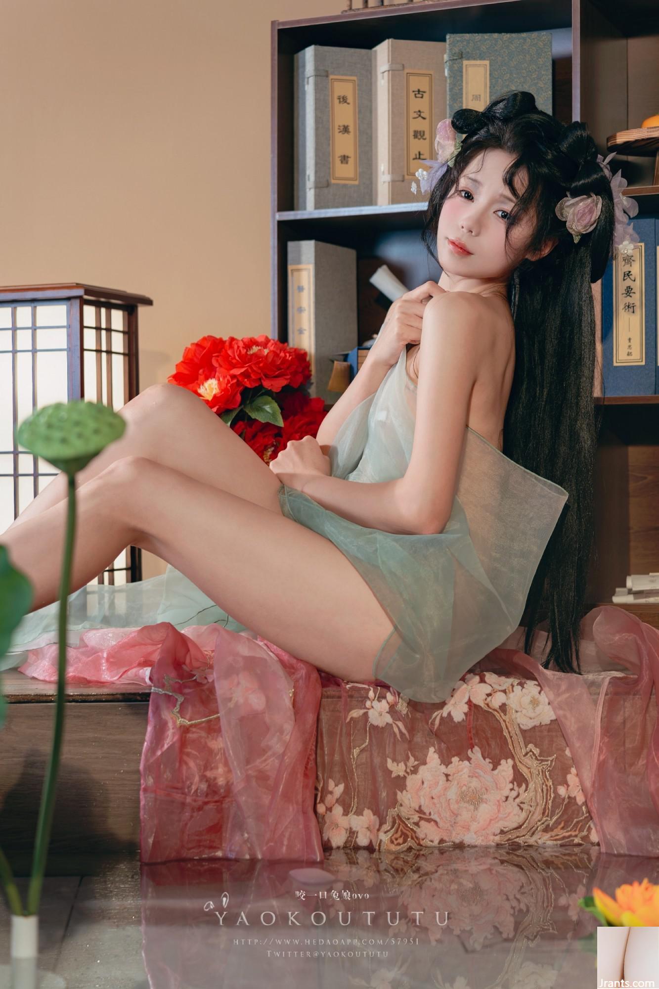 Coser@sticky dumpling Rabbit – Suscripción de agosto a «Drunk by the Lotus Pond» y Garden Tour (49P)