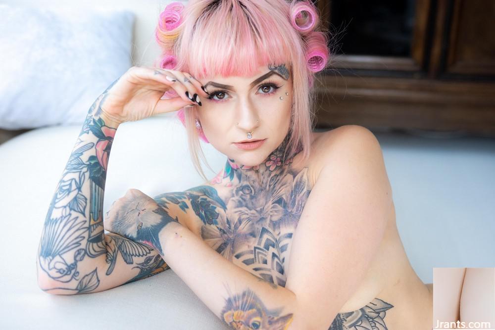 (Suicide Girls) Skittlepop – Kismet