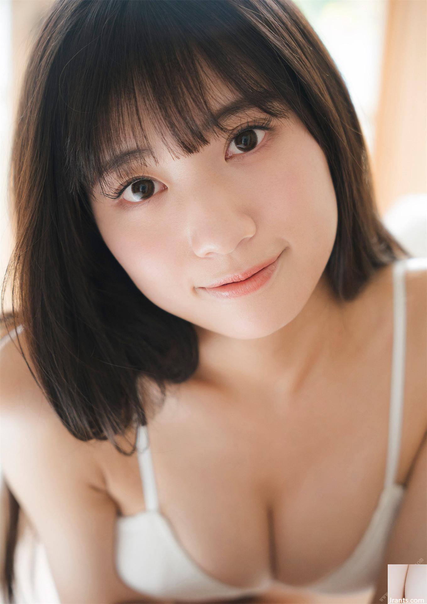 (Yukino Yuki) A foto chamativa de expor os seios&#8230; O velho motorista está se divertindo (19P)