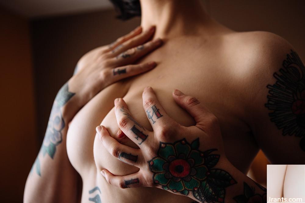 (Suicide Girls) Salim – Obsidian