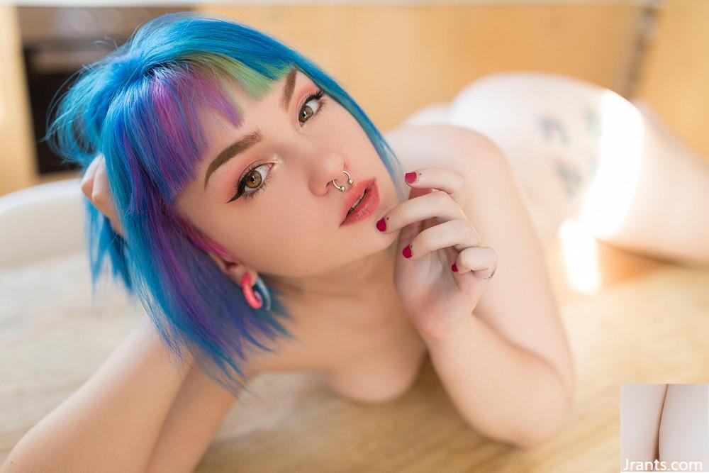 (Suicide Girls) Mimo – Dinosrawr!