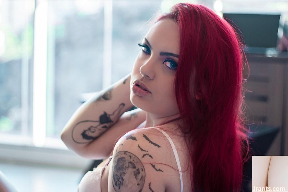 (Suicide Girls) Defh – Ángel de 2020