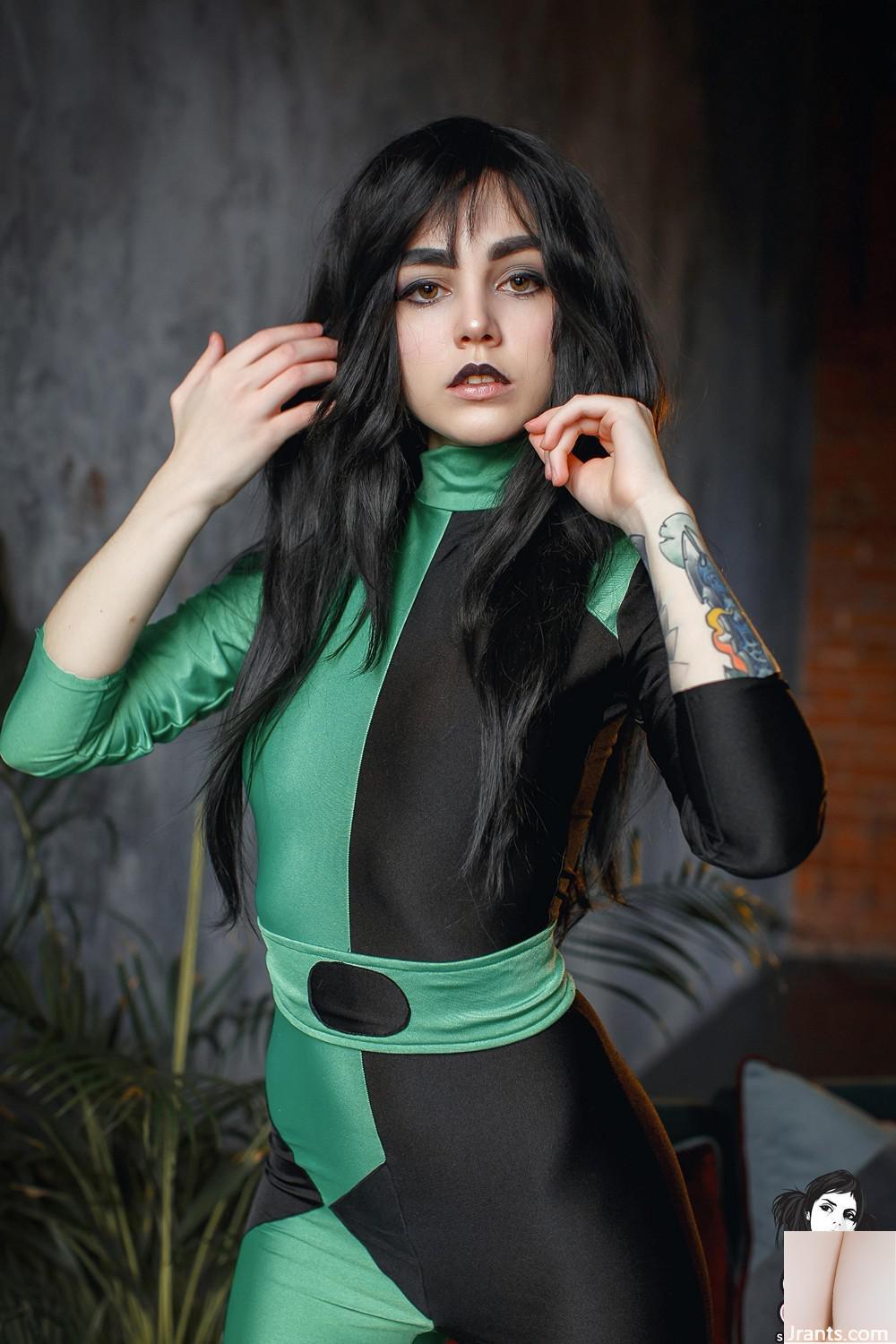 (Suicide Girls) UnbellBell – Shego Cosplay