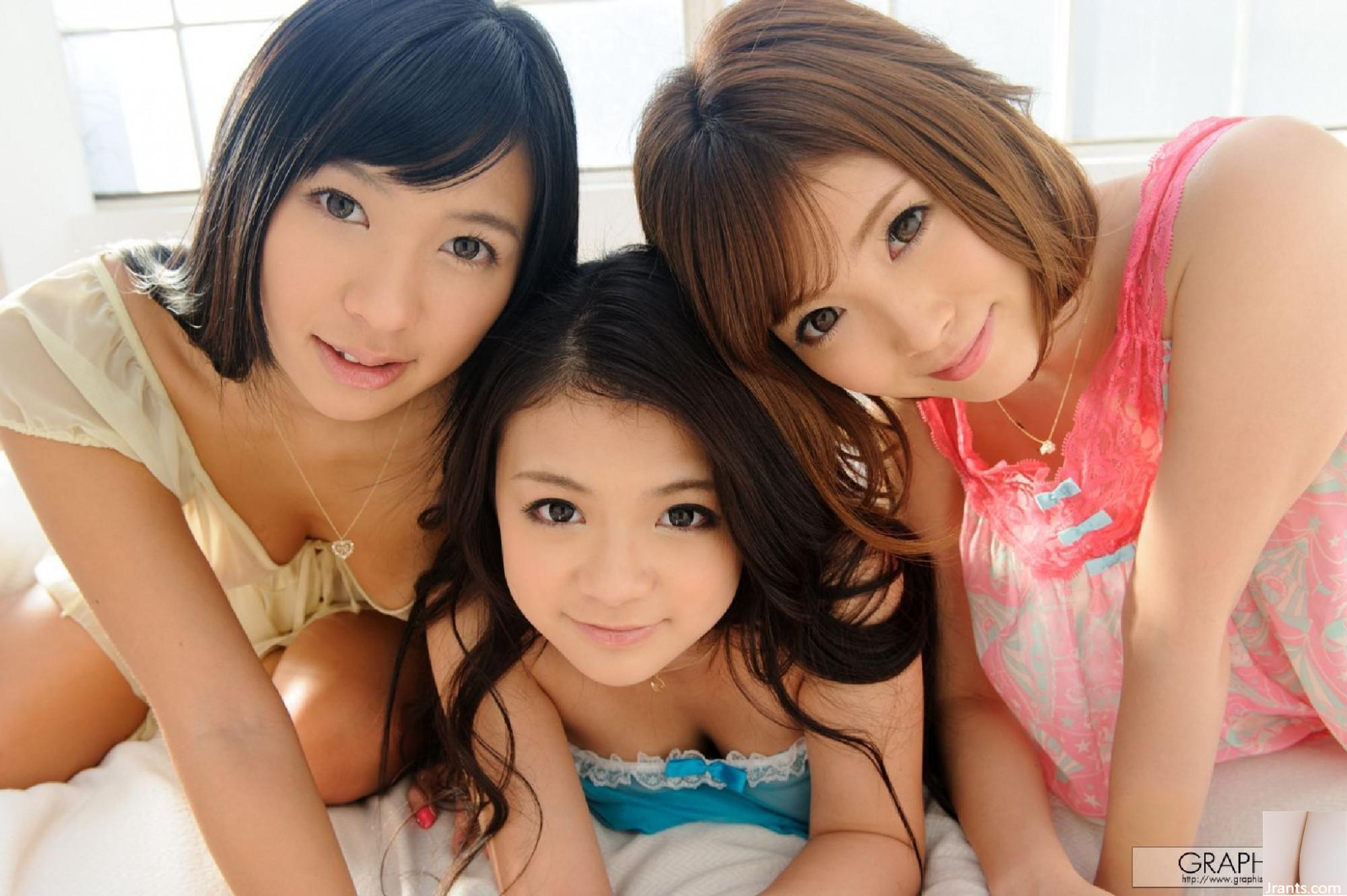 Kana Tsuruta, Rina Kato, Nana Ogura (42P)