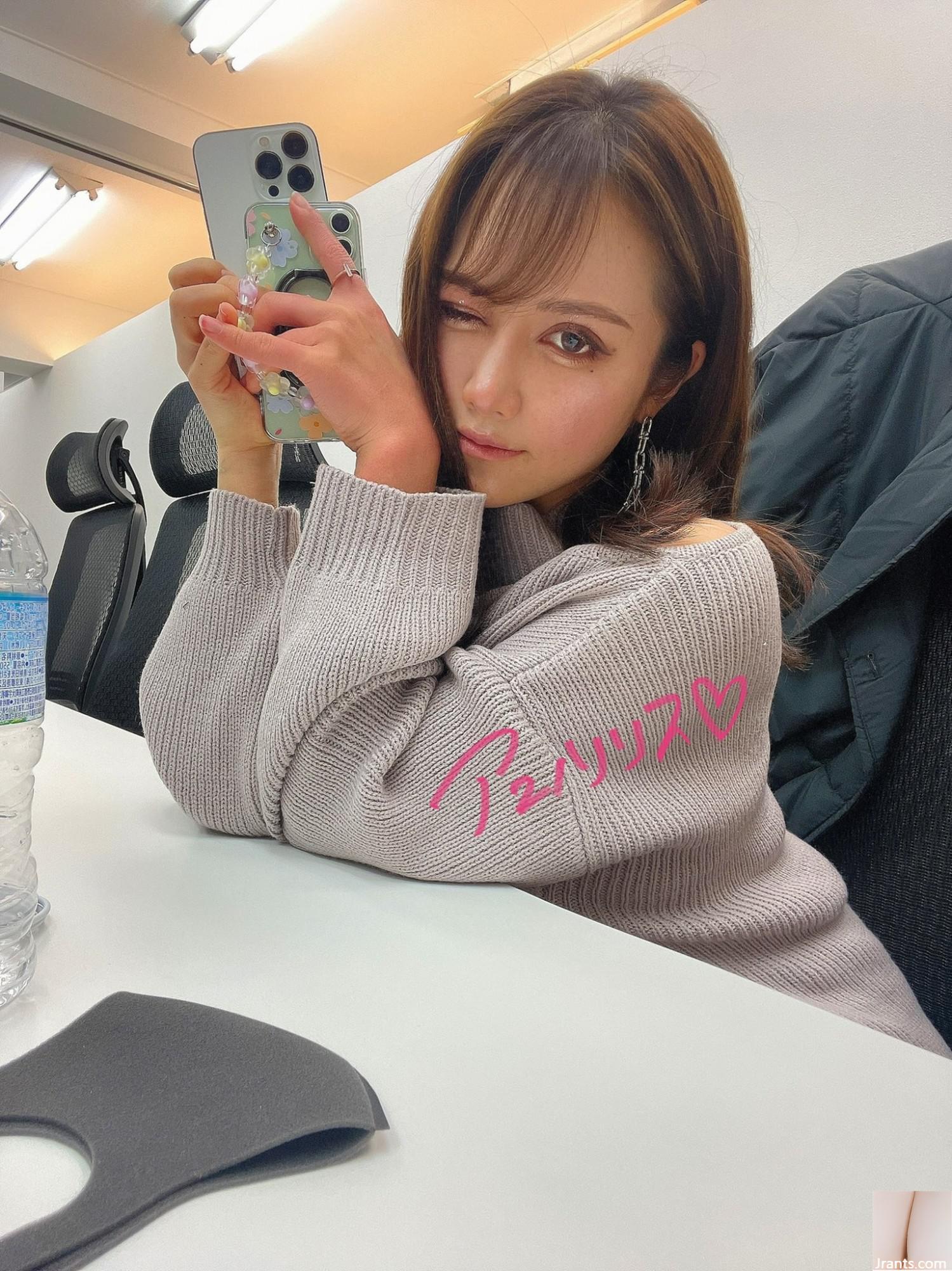 (Onlyfans) @ RIRISU AMANO (82P)