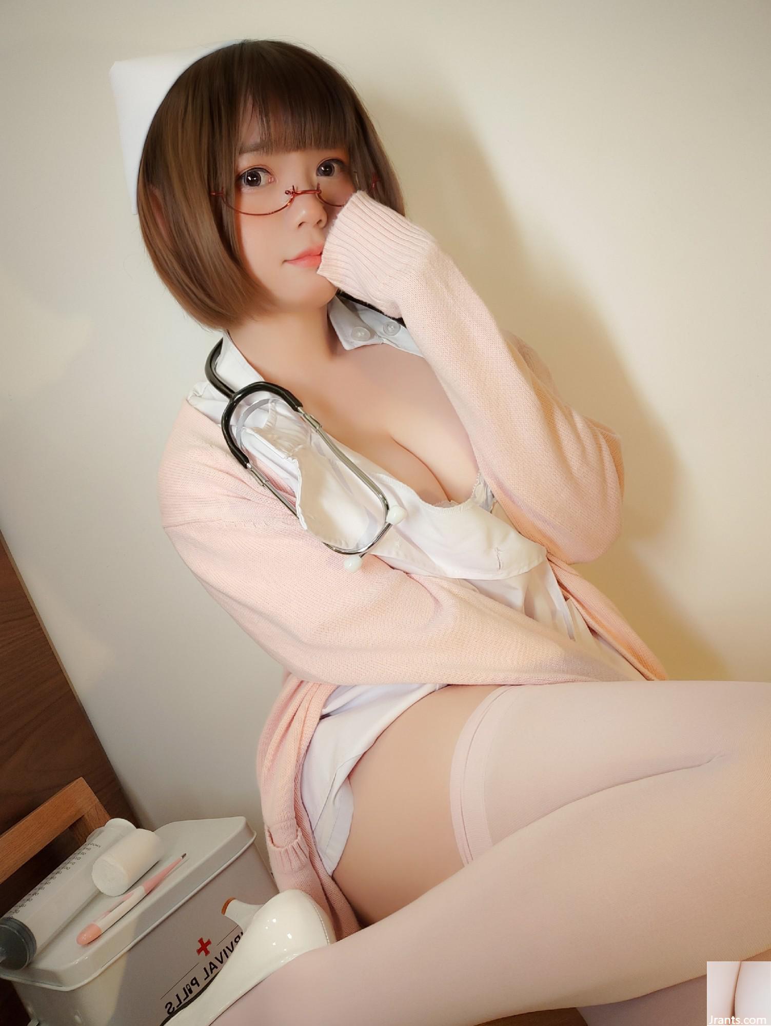 Coser@Nikumikyo (고기 고기) – KYO-032 (40P)