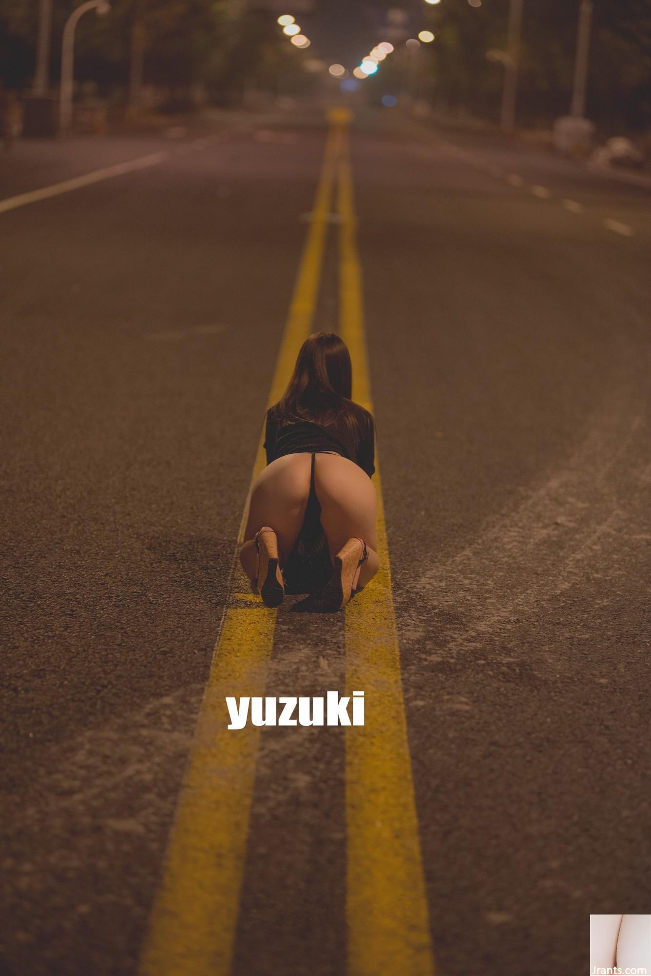 (Bellissimo album fotografico) La migliore foto YUZUKI in teak esposta all&#39;aperto (32P)