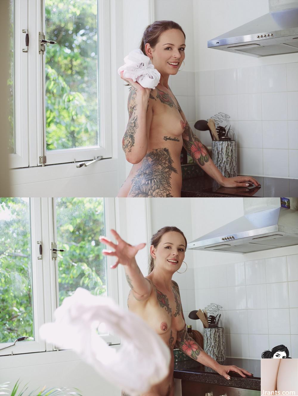 (Suicide Girls) Annoir – Così così fresco