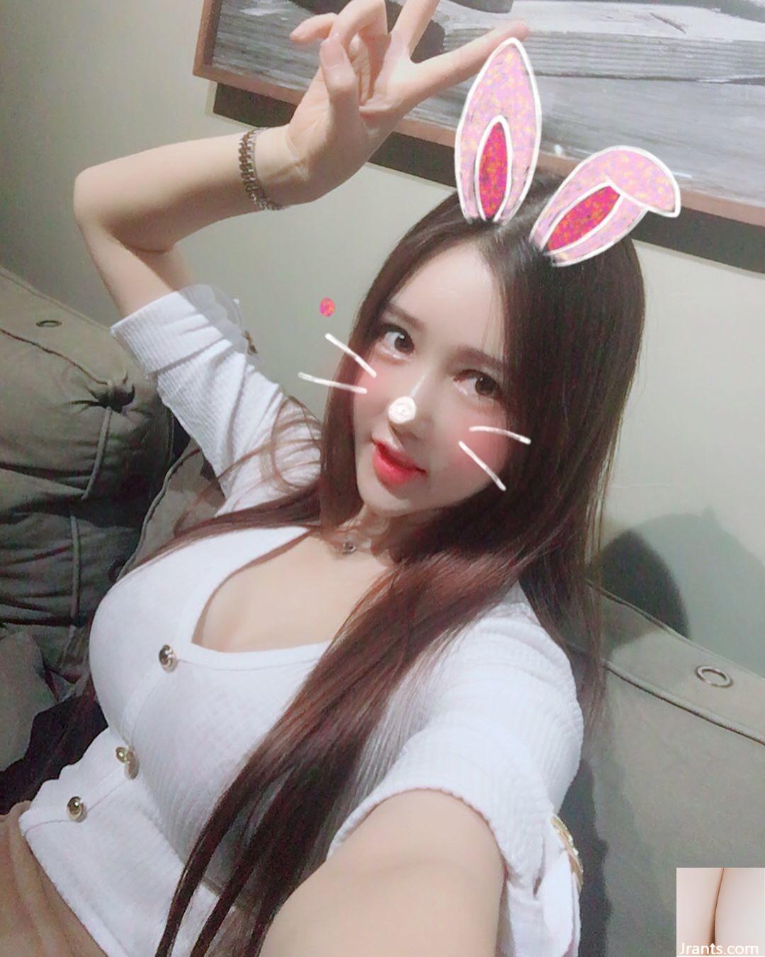 Instagram Hot Girl: Park Jialin-01 (110P)