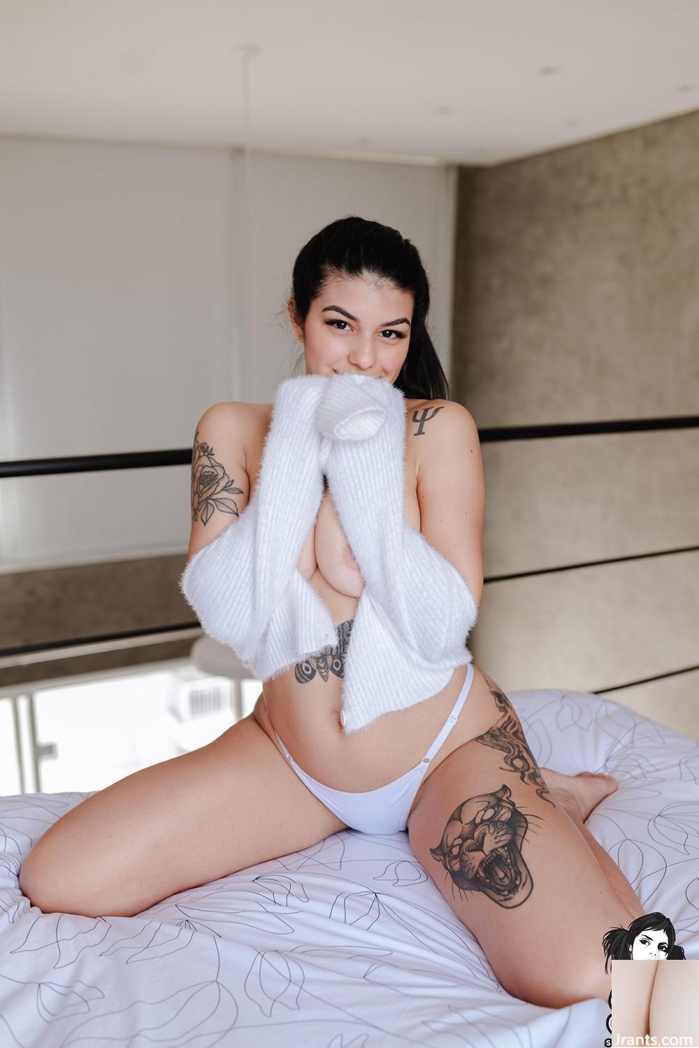 (Suicide Girls) 06. Februar 2024 – Luxx – Come And Get it (59P)