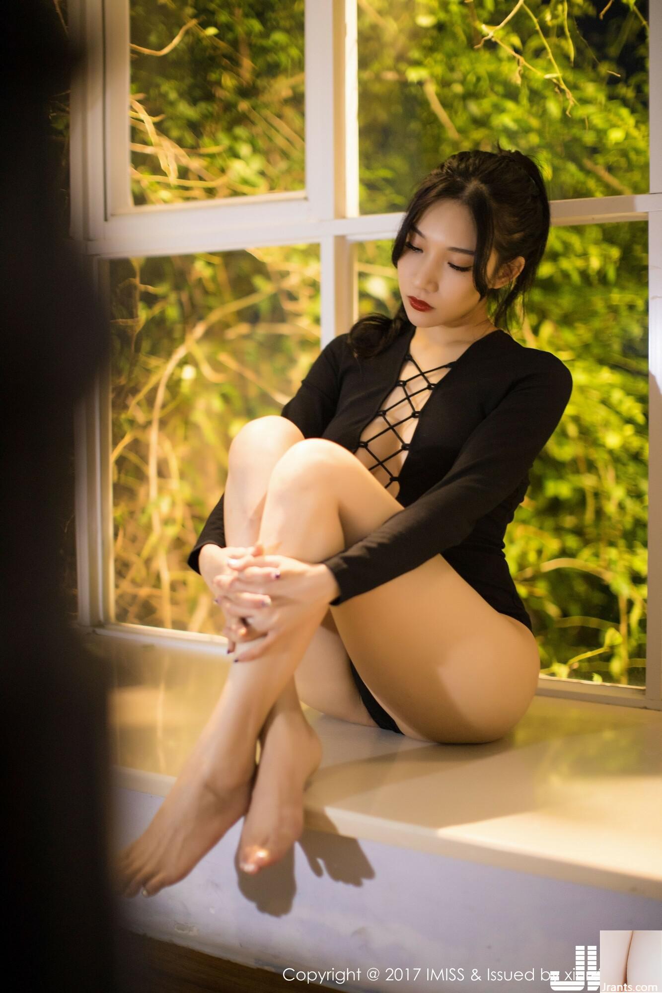 (IMiss) 01.11.2017 VOL.194 Photo sexy du petit renard Sica (52P)