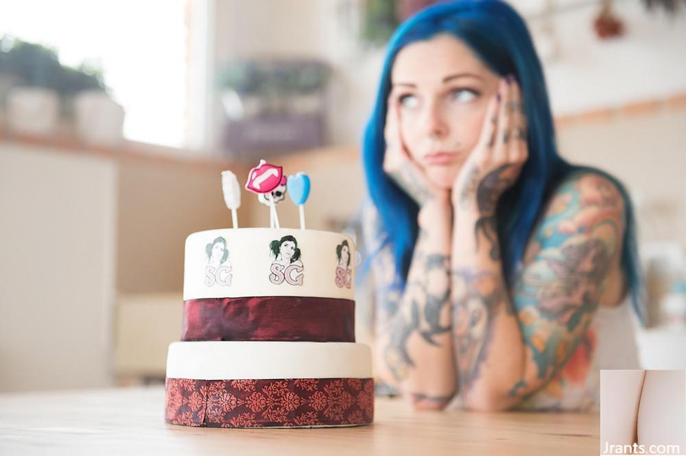 (Suicide Girls) Jackye – Meilleur anniversaire de tous les temps