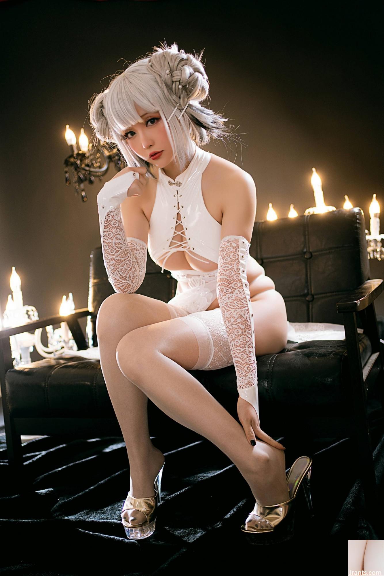 (raccolta on-line)  Welfare Girl Esclusiva VIP &#8220;White Dog Hook Cheongsam&#8221; di Xingzhi Chichi (92P)