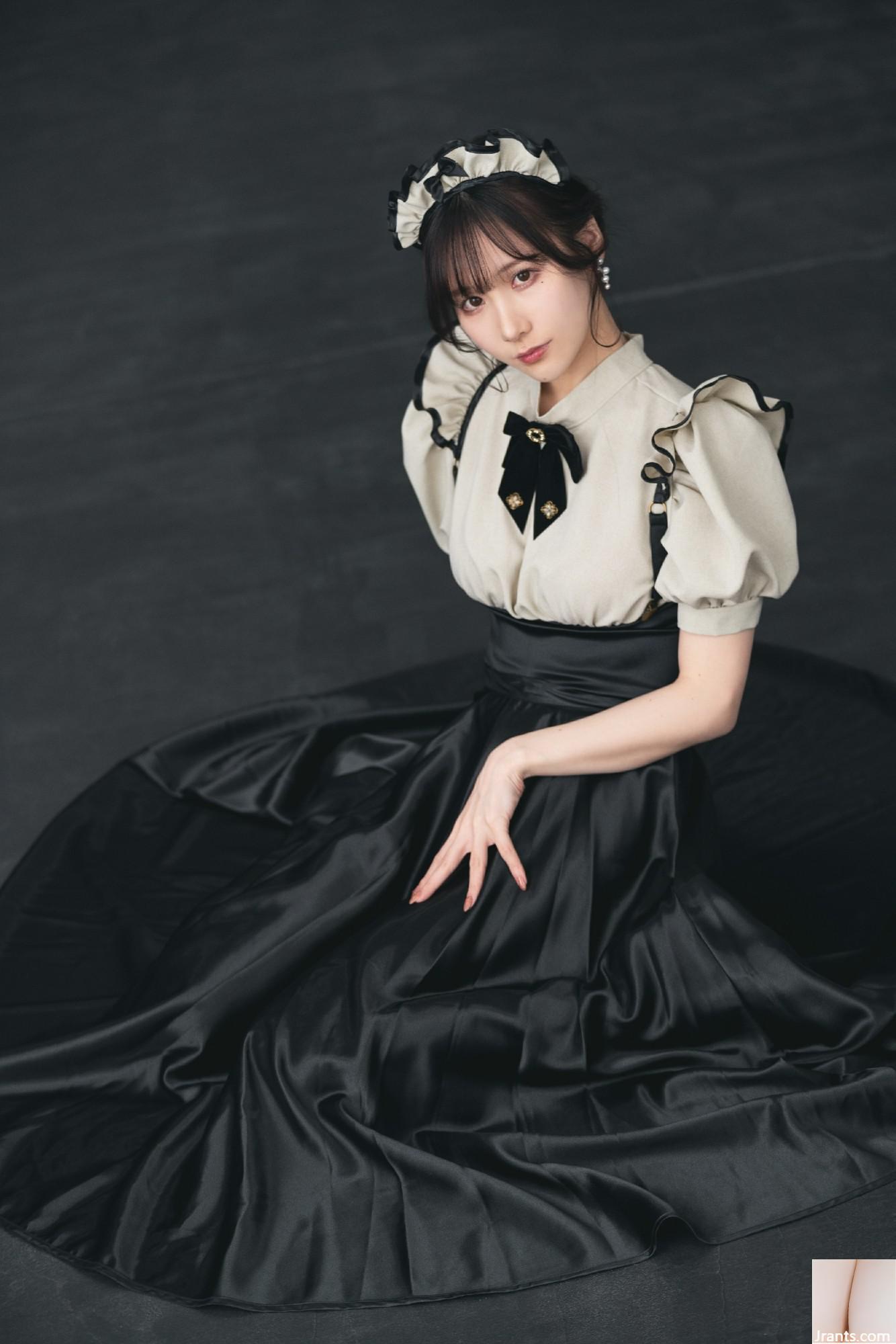 Coser@Kenken (Kenken) – Ornamental Fetish Maid (56P)