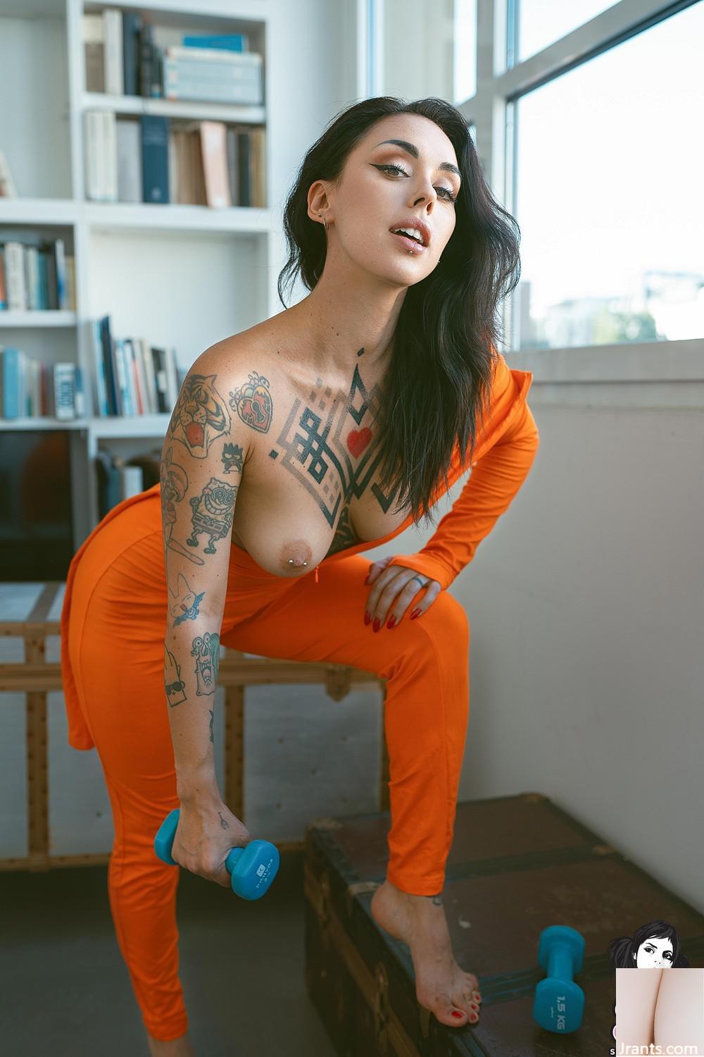 (Suicide Girls) 22 فوریه 2024 – Yegola – Orange Is The New Set (48P)