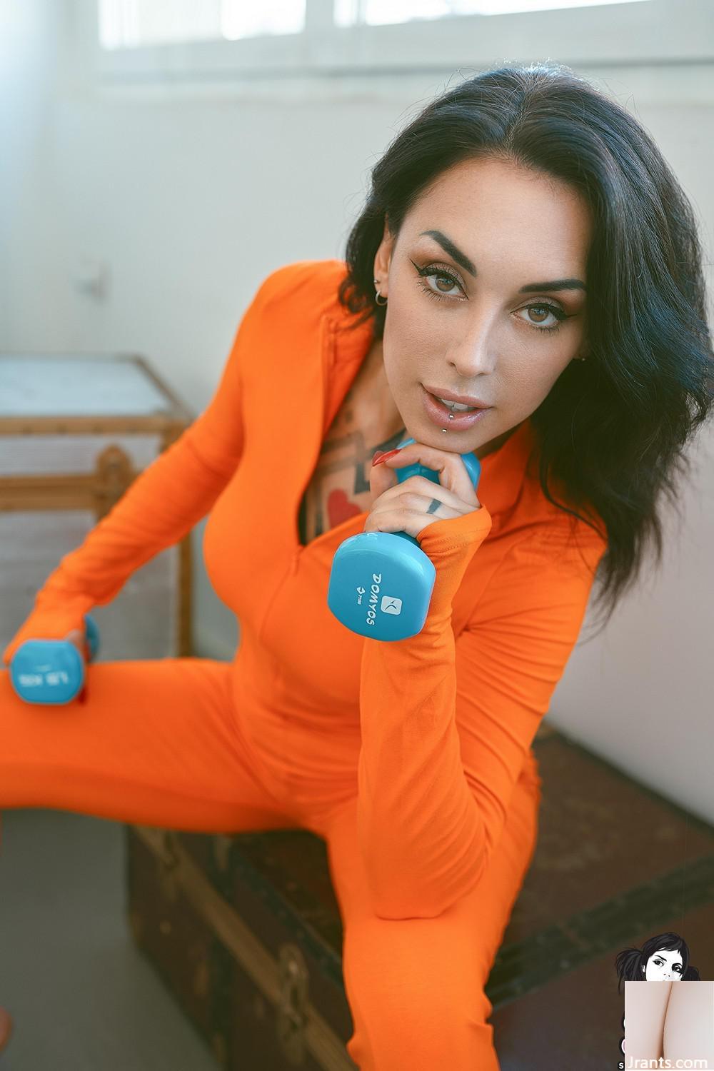 (Suicide Girls) 22 فوریه 2024 – Yegola – Orange Is The New Set (48P)