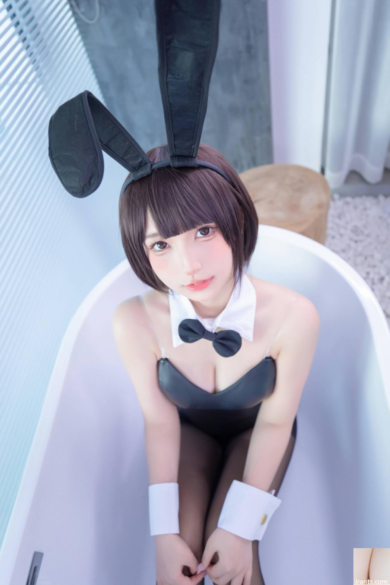 (مجموعه آنلاین) Welfare Girl Kamuruzaka Mafuyu &#8220;Bunny Girl and Pole&#8221; VIP Exclusive 2 (75P)