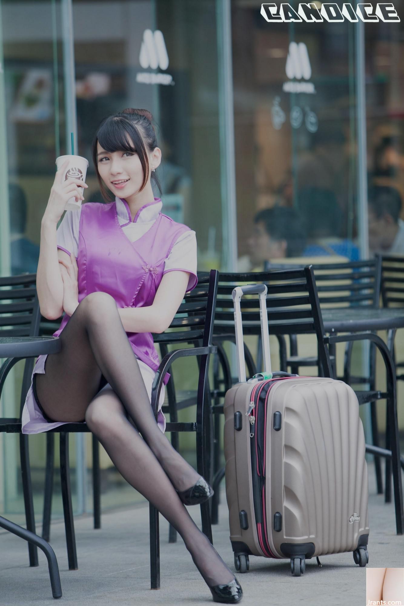 (Foto des Models) Taiwanesisches Model Tsai Yixin, Stewardessenkleidung, Outdoor-Shooting (42P)