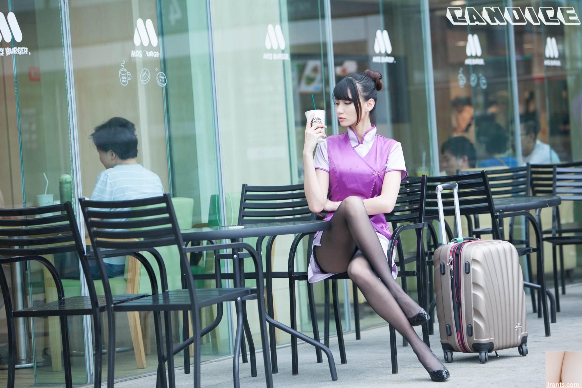 (Foto des Models) Taiwanesisches Model Tsai Yixin, Stewardessenkleidung, Outdoor-Shooting (42P)