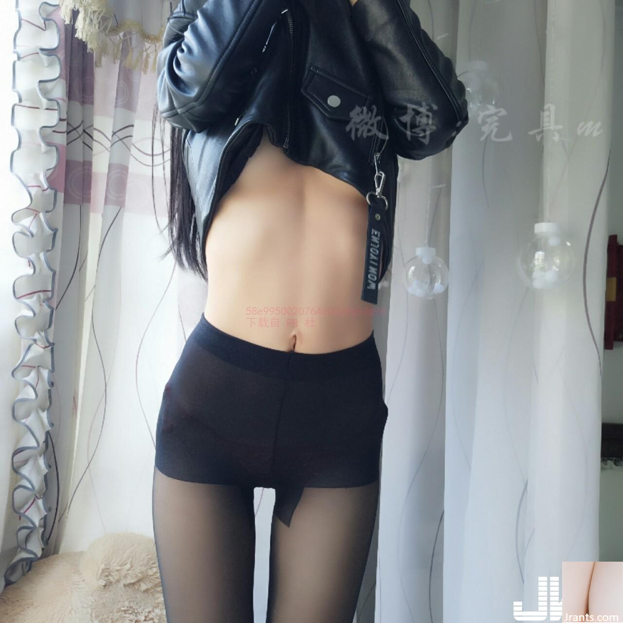 (Internetsammlung) Weibo junges Mädchen mit perfektem Mädchen in Lederjacke, schwarzen Strümpfen und High Heels (19P)