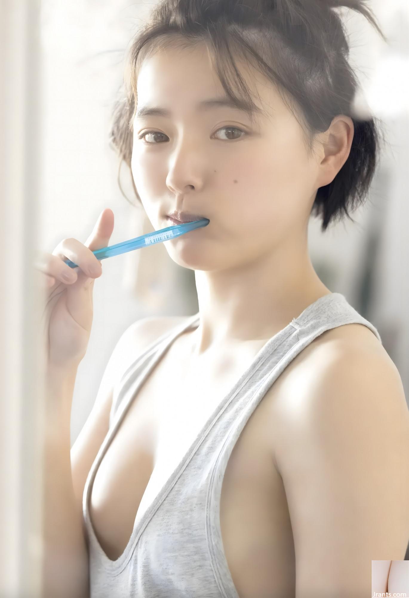 (Hazuki つばさ) Gadis cantik itu memiliki pinggang ramping dan sosok seksi, dan bokongnya sungguh menakjubkan (14P)