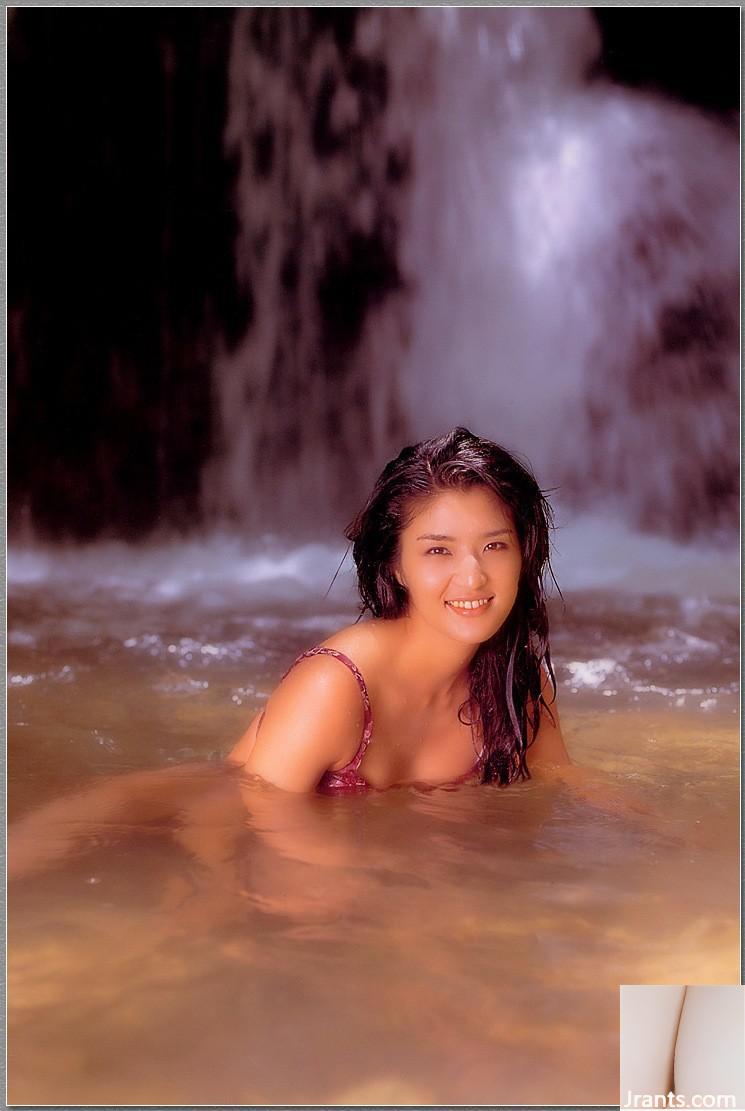 Miho Nomoto (Fotolibro) Miho Nomoto – TABÚ (70P)