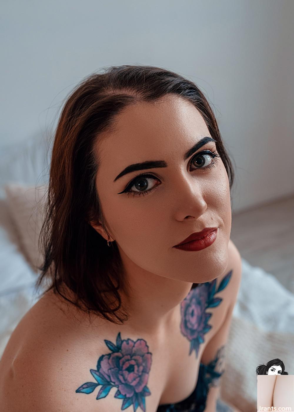 (Suicide Girls) 20 Mart 2024 – Stacymoon – Köpek Yavrusu Olarak İhale (60P)