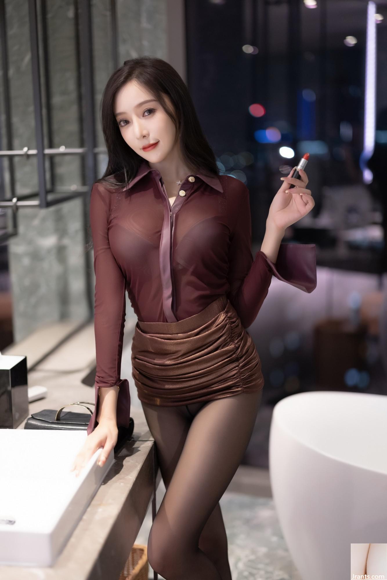 Hot Wang Xinyao tenue de sœur royale transparente en maille rouge foncé (110P)