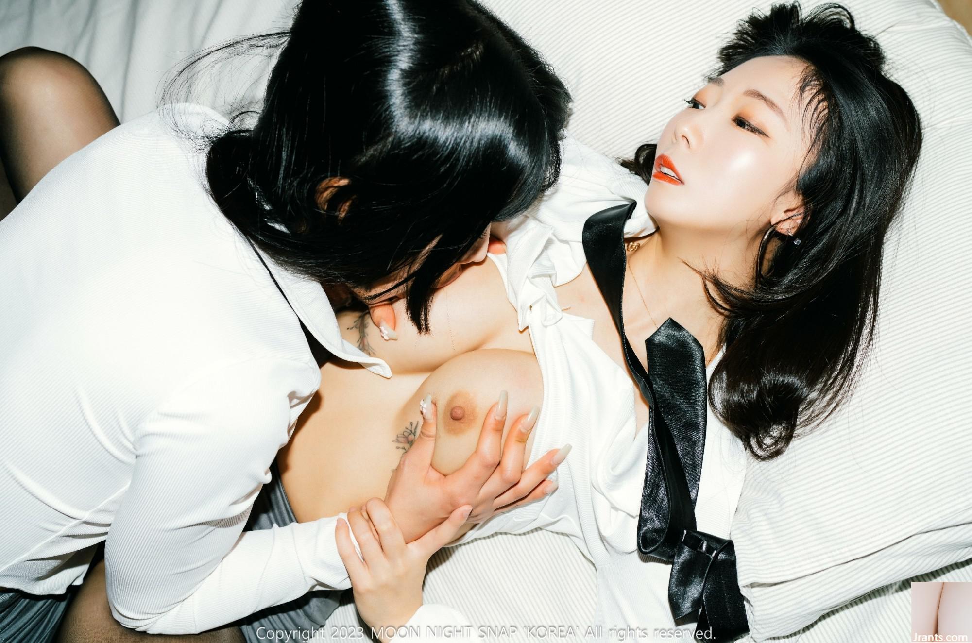 (Moon Night Snap) 모나&#038;쥬시 – 스틱 (86P)