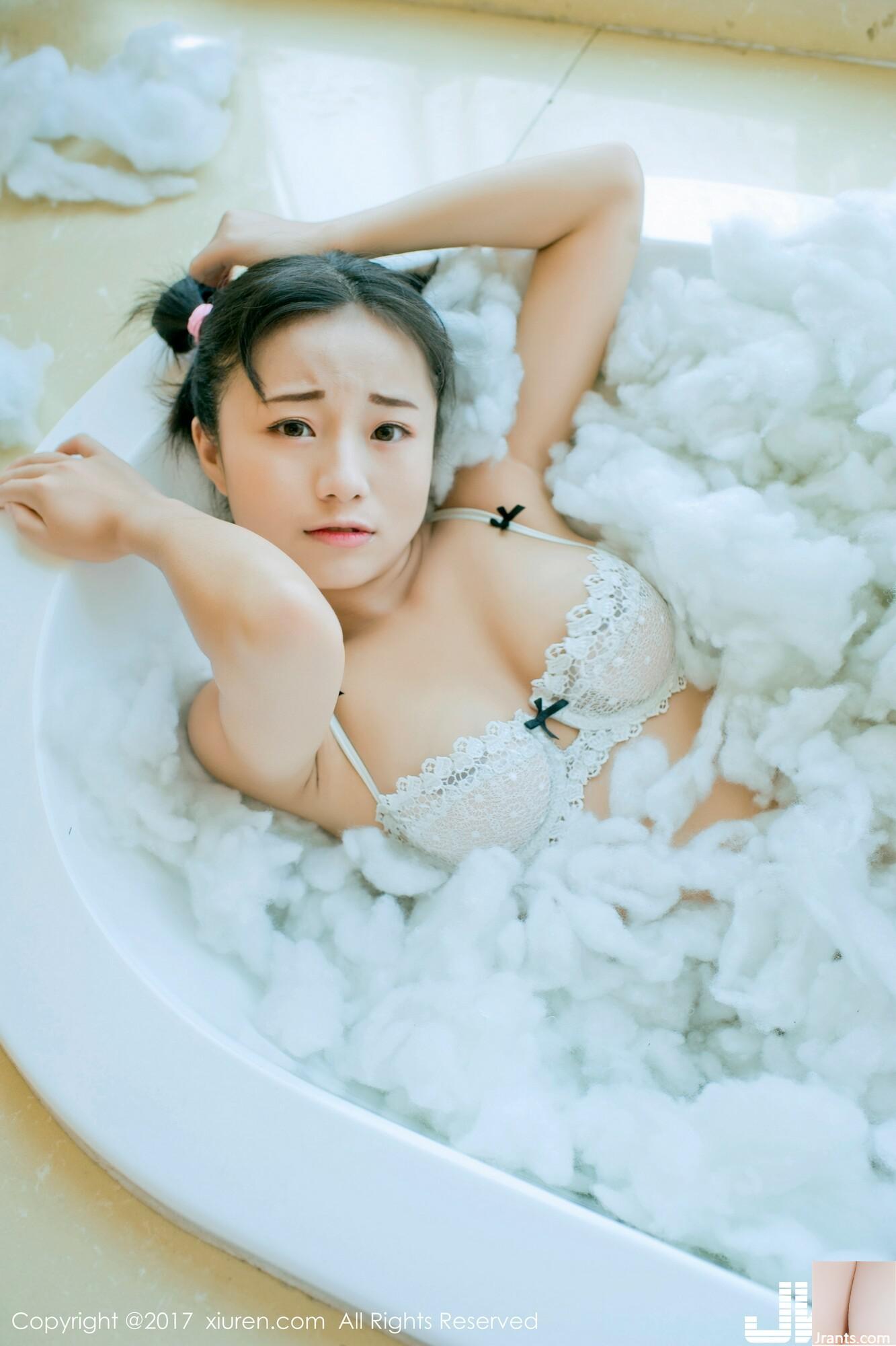 (XiuRen) 24.08.2017 Nr.805 Kurai Yuka Sexy Foto (52P)