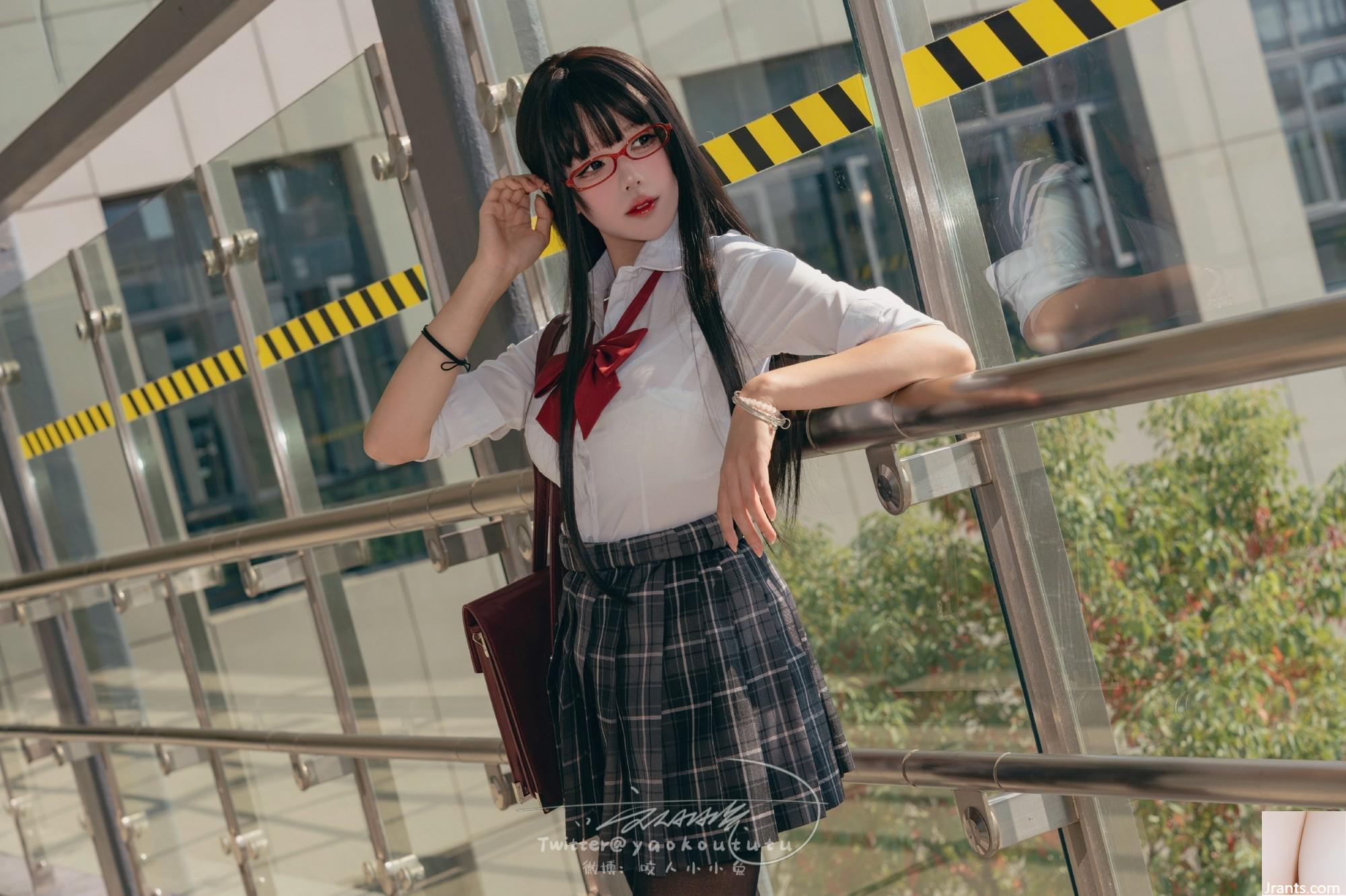 Coser@ Sticky Tuanzi Rabbit – Tram Horror &#038; Expectation (72P)