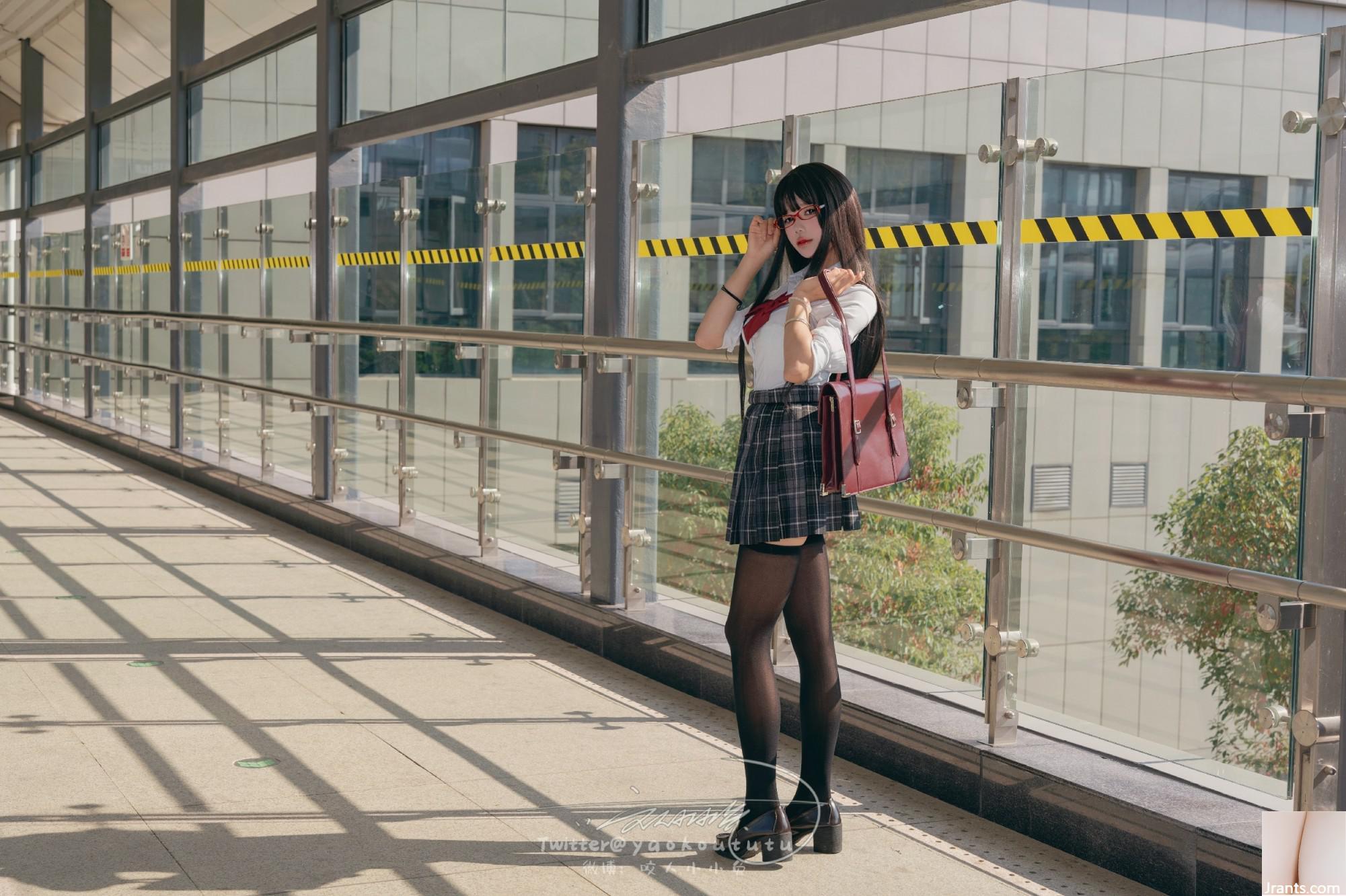 Coser@ Sticky Tuanzi Rabbit – Tram Horror &#038; Expectation (72P)