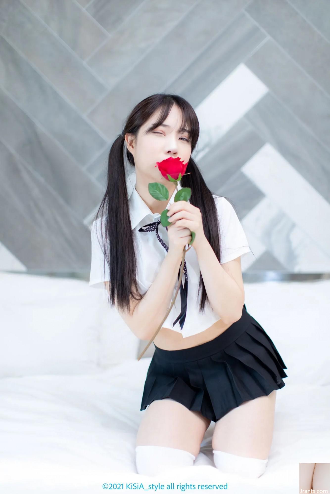 KiSiA Eunha con colegiala (90P)