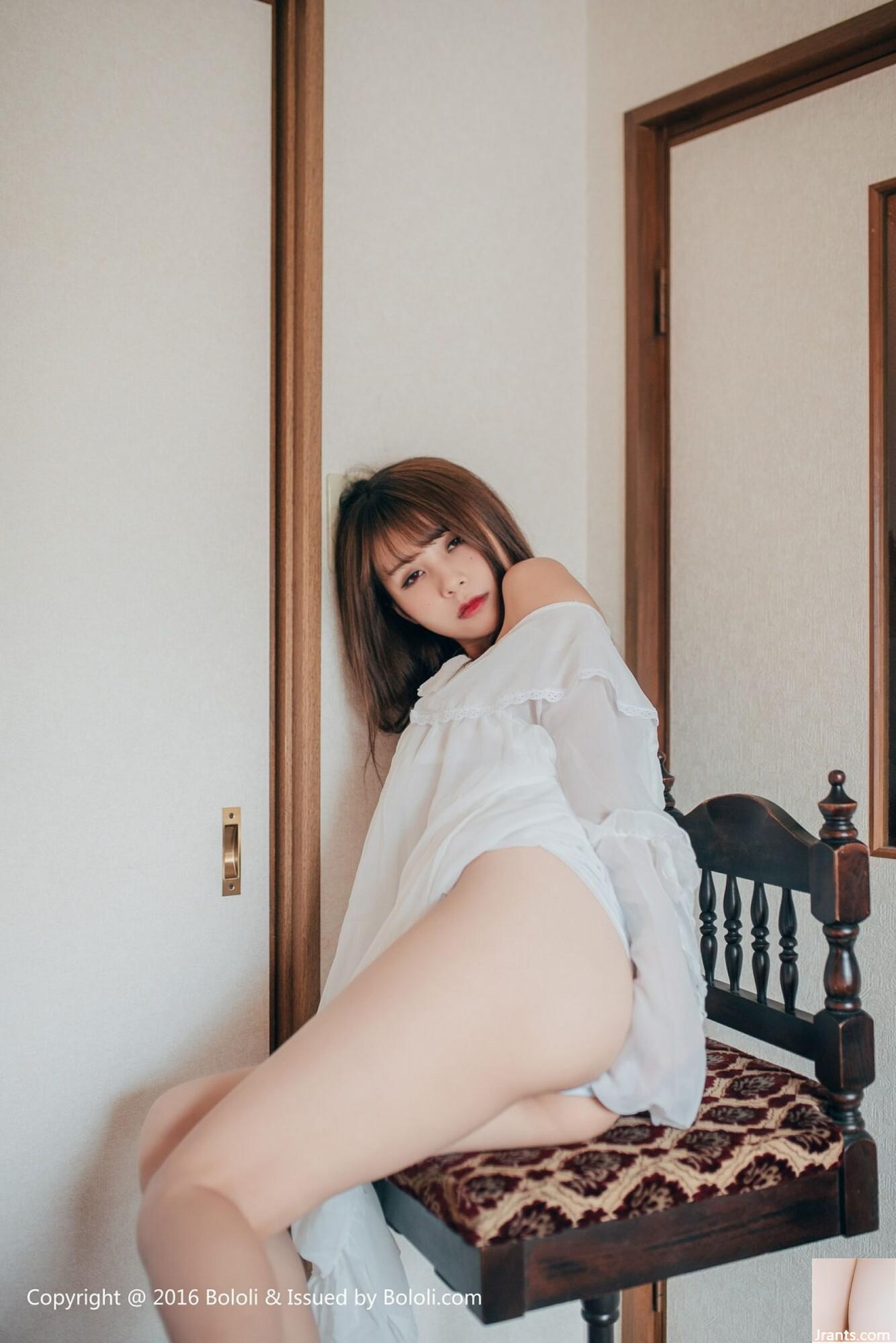 (شماره جدید BoLoli) 2017.08.08 BOL099 Natsumi&#39;s cute and sexy Natsumi-chan (58P)