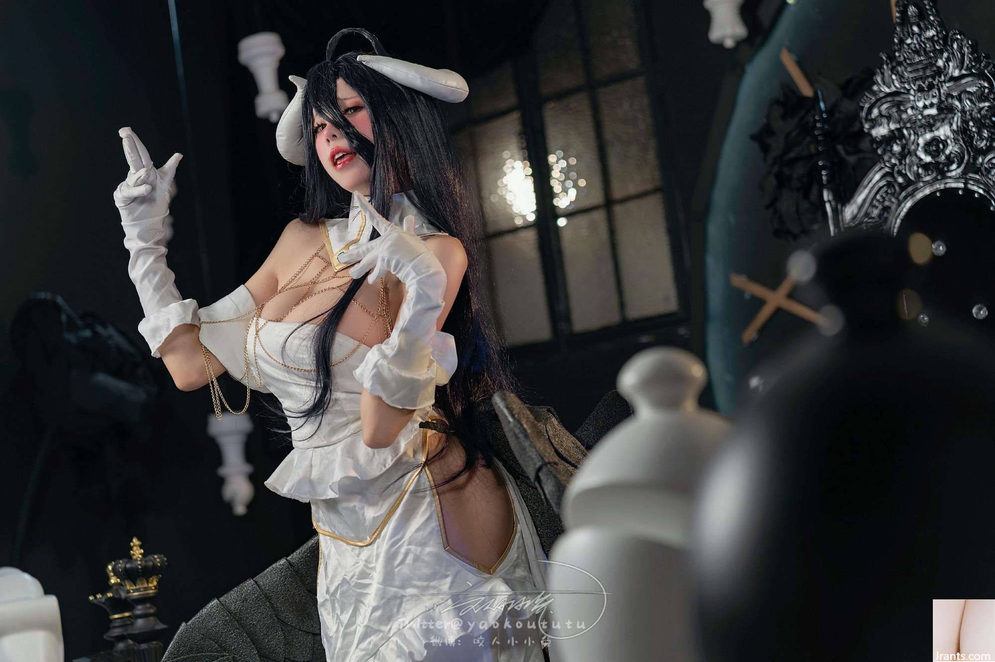 Coser@ Sticky Dumpling ယုန် &#8211; Succubus Albedo ၏အရှက်နှင့်ငါ့ကိုပြောပြပါ