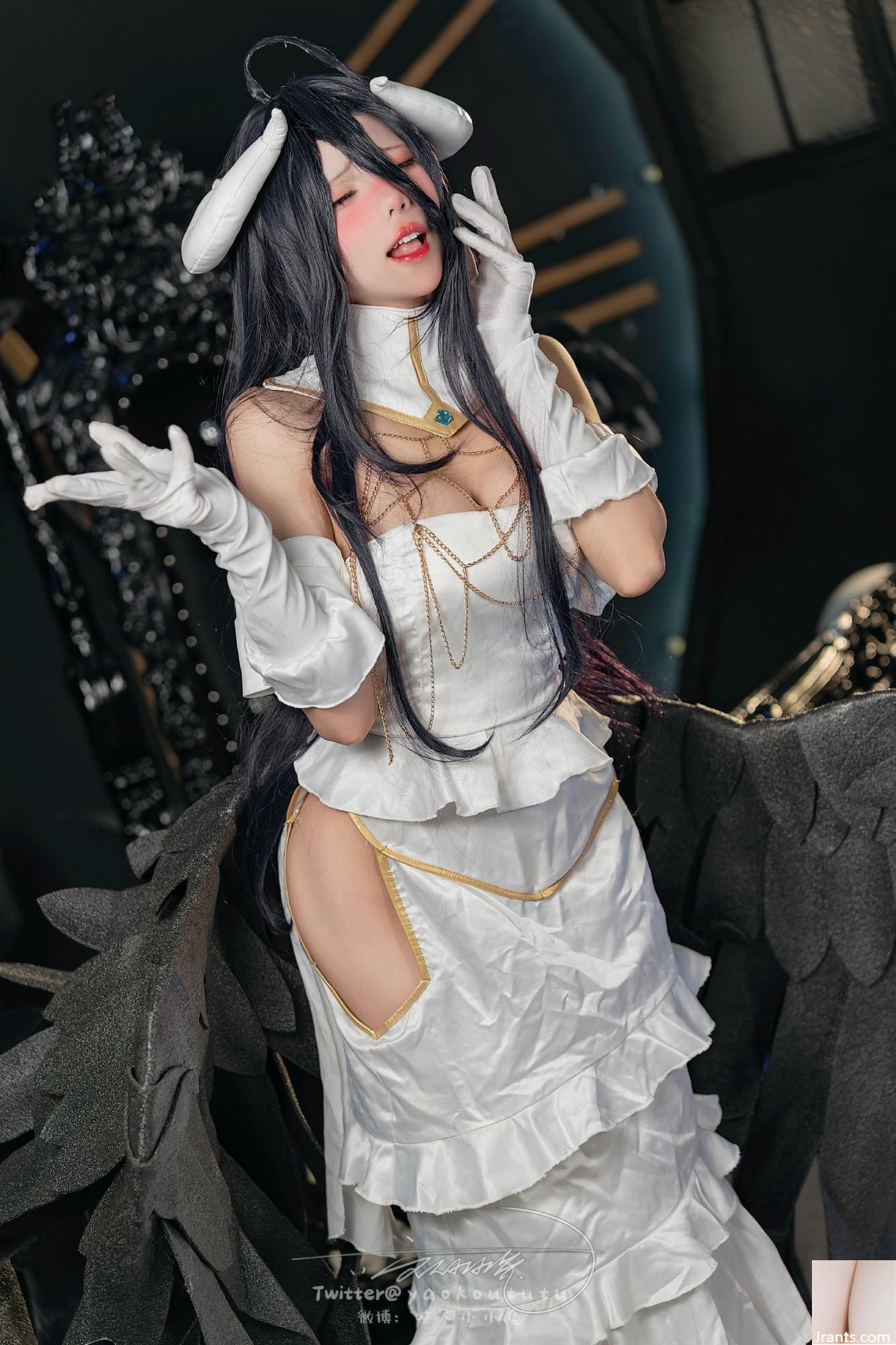 Coser@ Sticky Dumpling ယုန် &#8211; Succubus Albedo ၏အရှက်နှင့်ငါ့ကိုပြောပြပါ