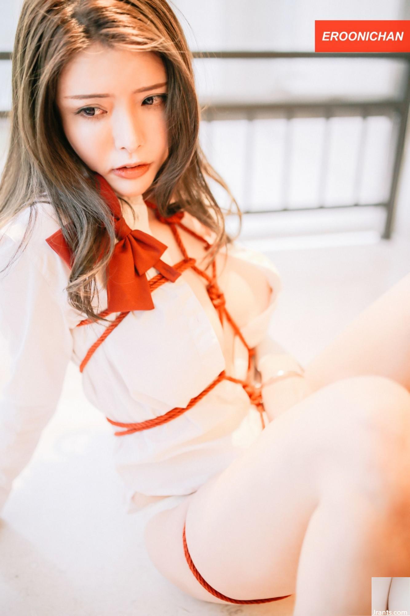 (EROONICHAN) „RED-1“ Fotoalbum (54P)