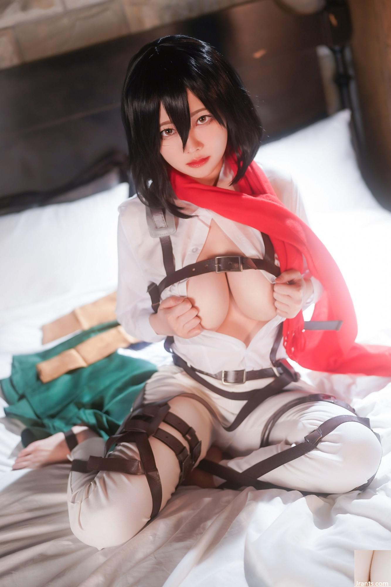 Arty Huang (Arty Yati) – Mikasa Ackerman (35P)