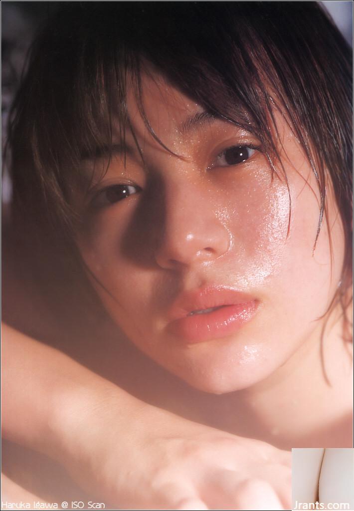 Ikawa Haruka (Album Foto) (Bulanan シリーズ022) – Bulanan 022 (55P)