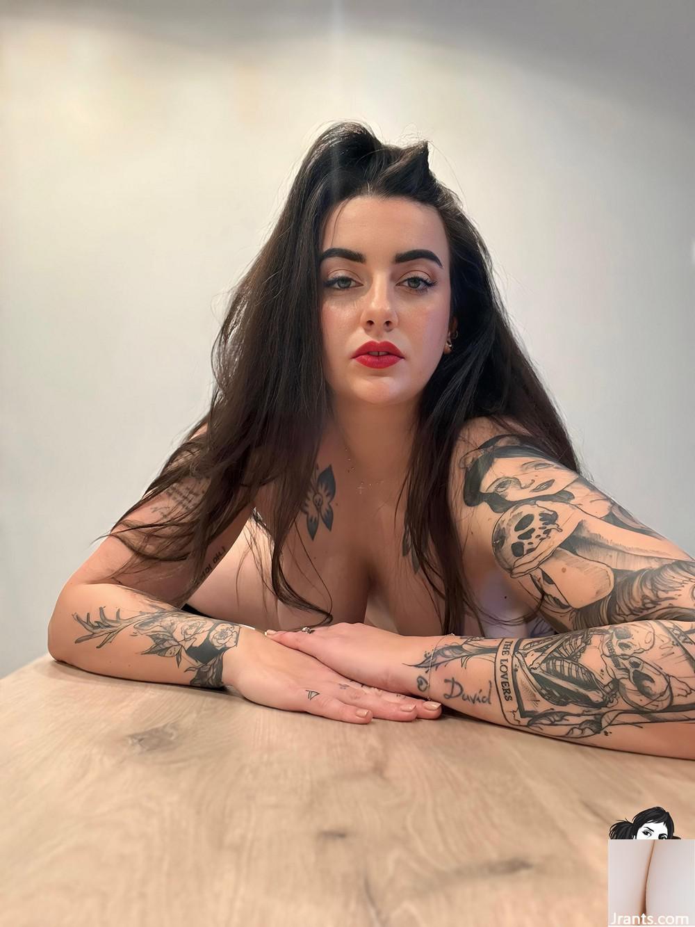 (Suicide Girls) 05 de maio de 2024 – Callmecharly – Estude com Charly (40P)