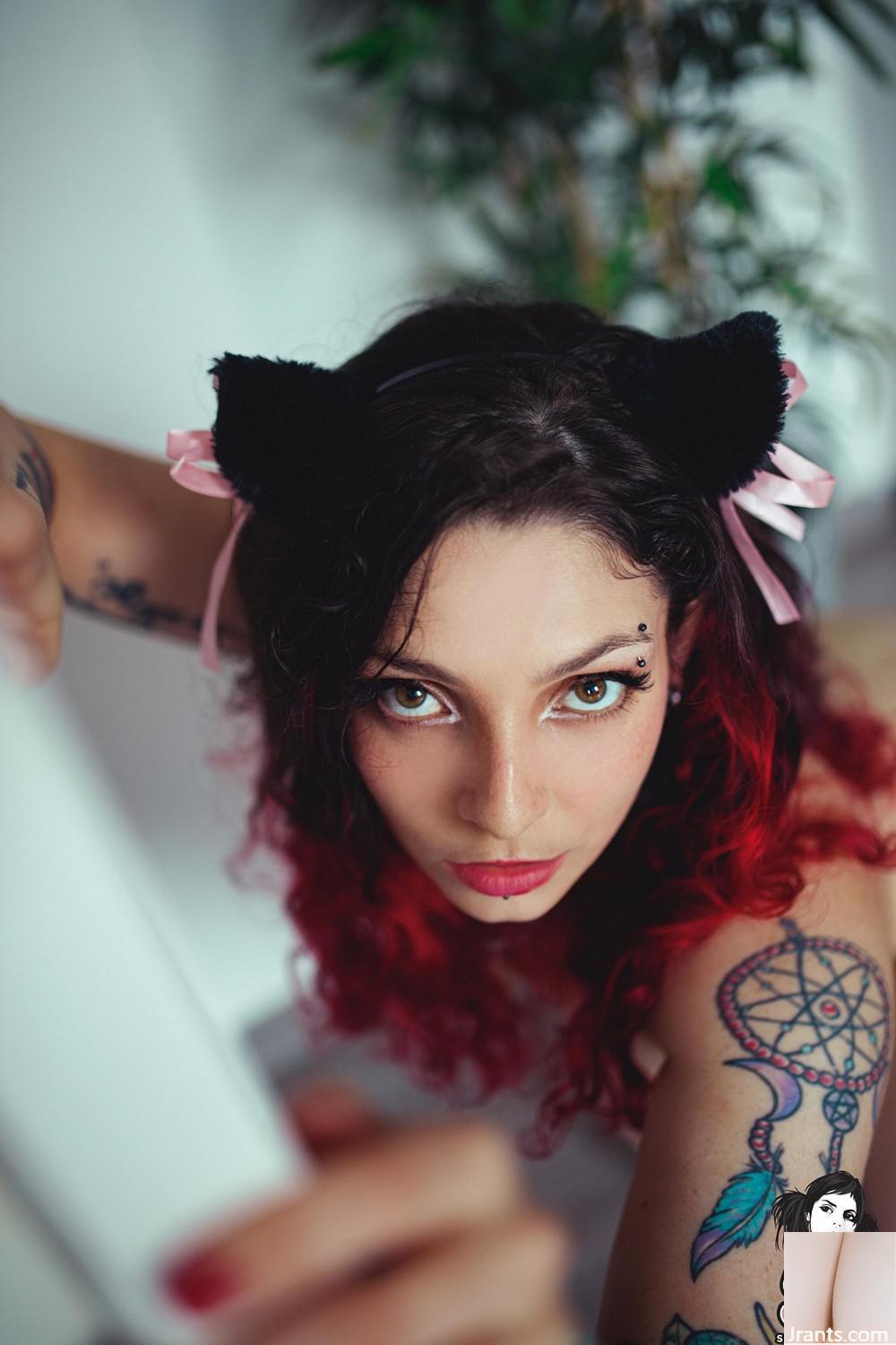 (Suicide Girls) 14 de mayo de 2024 – Rosescarlet – Casa Neko (48P)