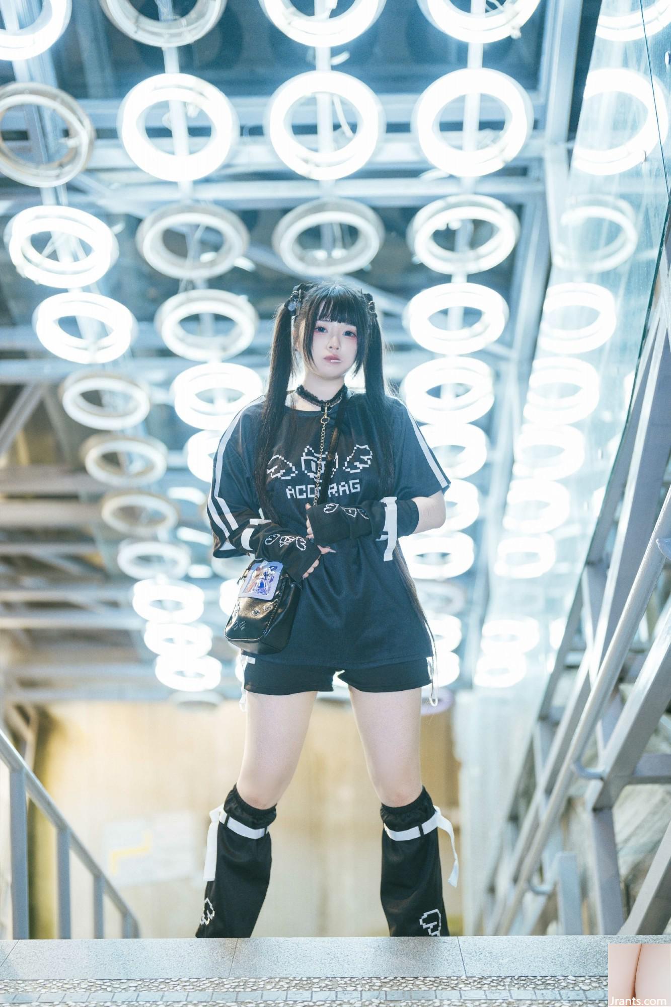 Coser@罗洛Raku – City Girl (47P)