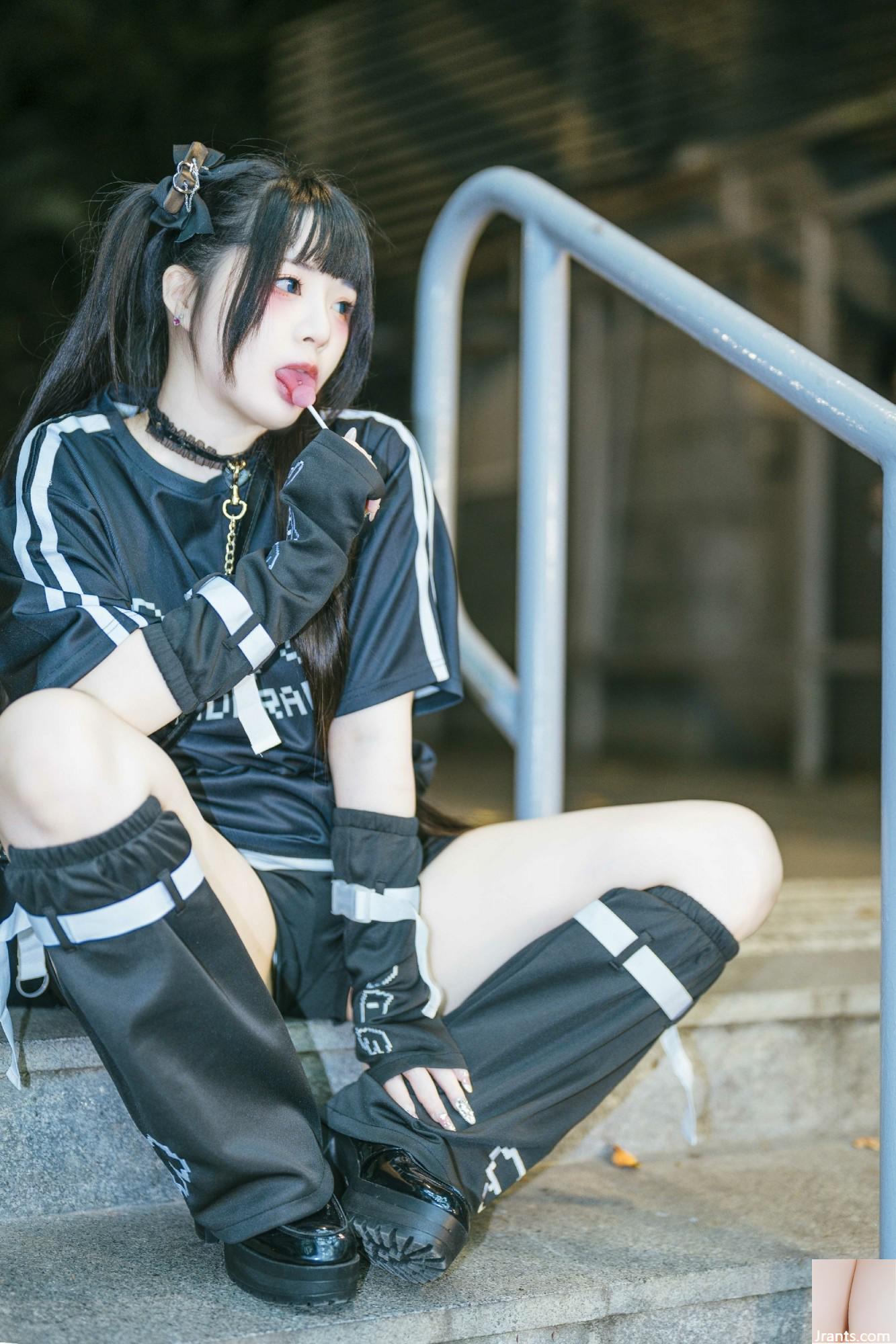 Coser@罗洛Raku – 도시 소녀 (47P)