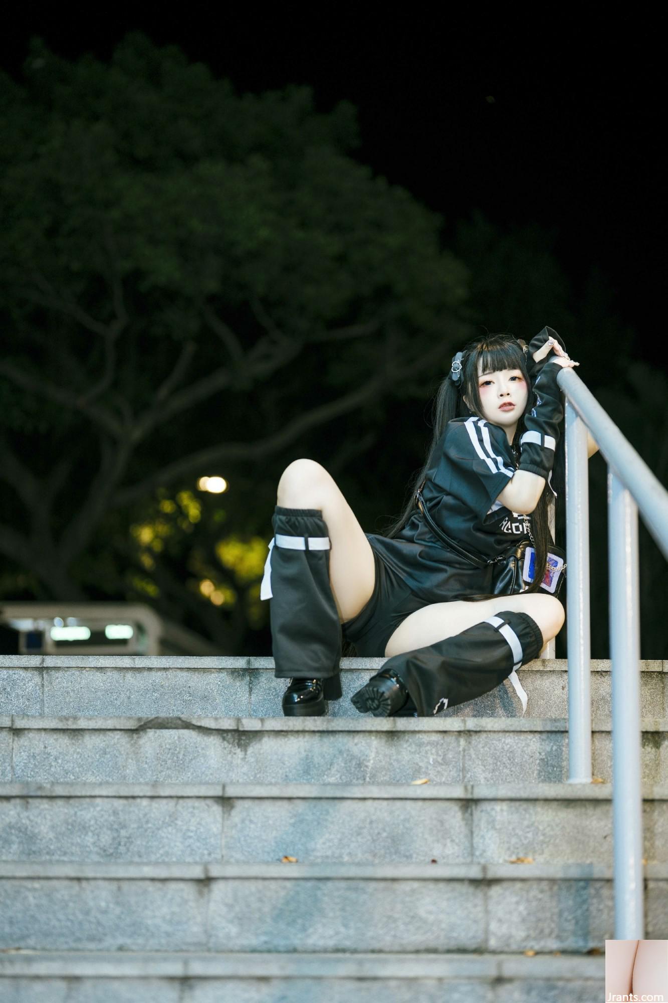 Coser@罗洛Raku – City Girl (47P)