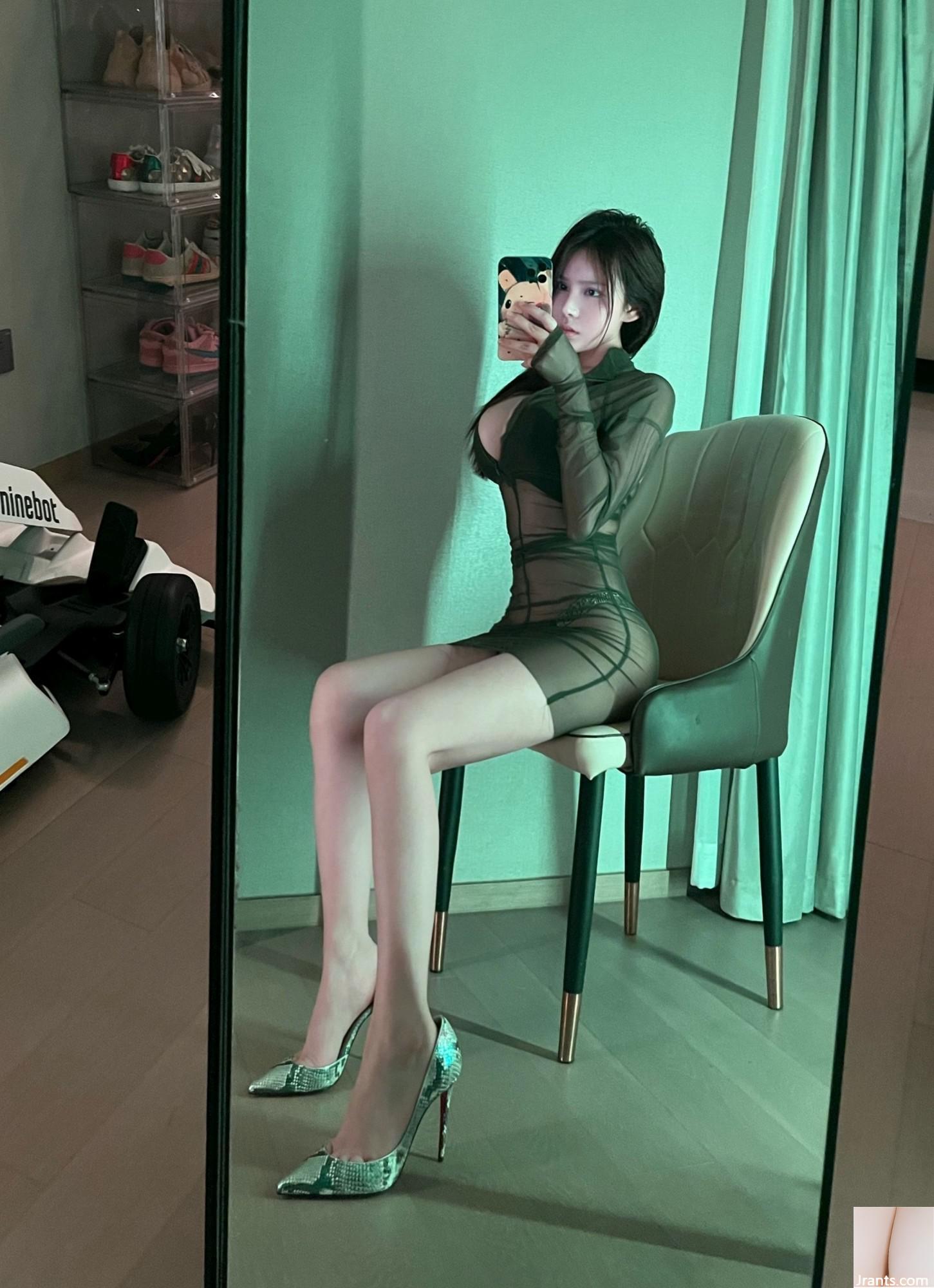 (Collection en ligne) Welfare Girl Running « Green See-through Outfit » VIP Exclusive Full (35P) de Jingluoer