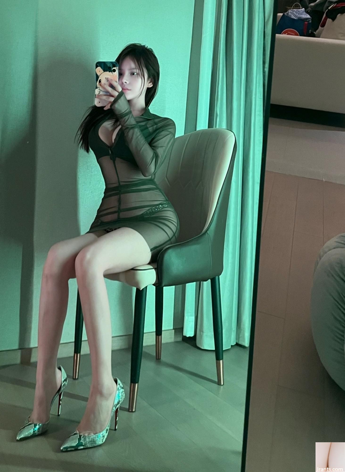 (Collection en ligne) Welfare Girl Running « Green See-through Outfit » VIP Exclusive Full (35P) de Jingluoer