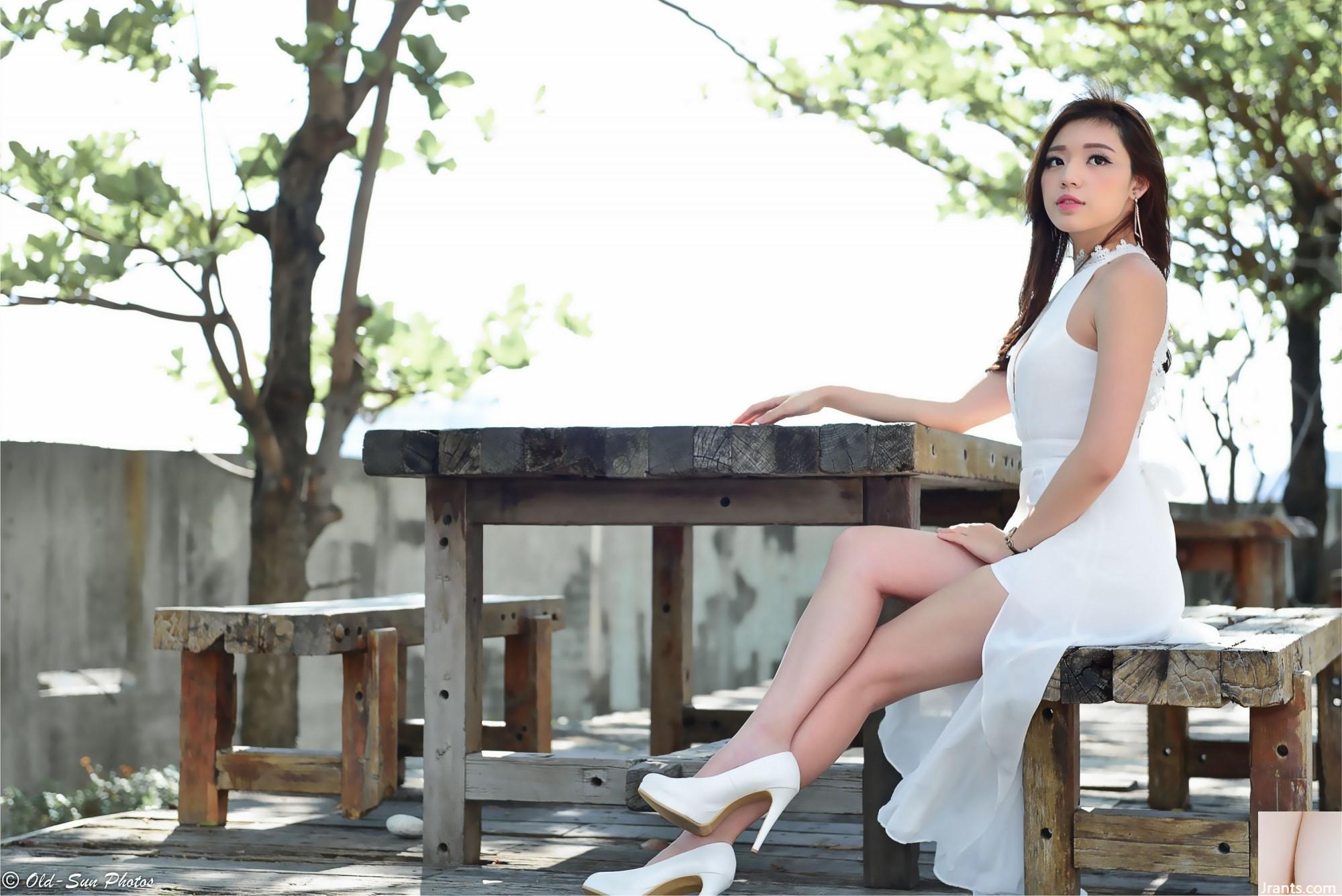 (Capítulo adicional sobre piernas hermosas) La bella modelo de piernas largas Xie Liqi con un vestido blanco con tacones altos y hermosas piernas 1 (100P