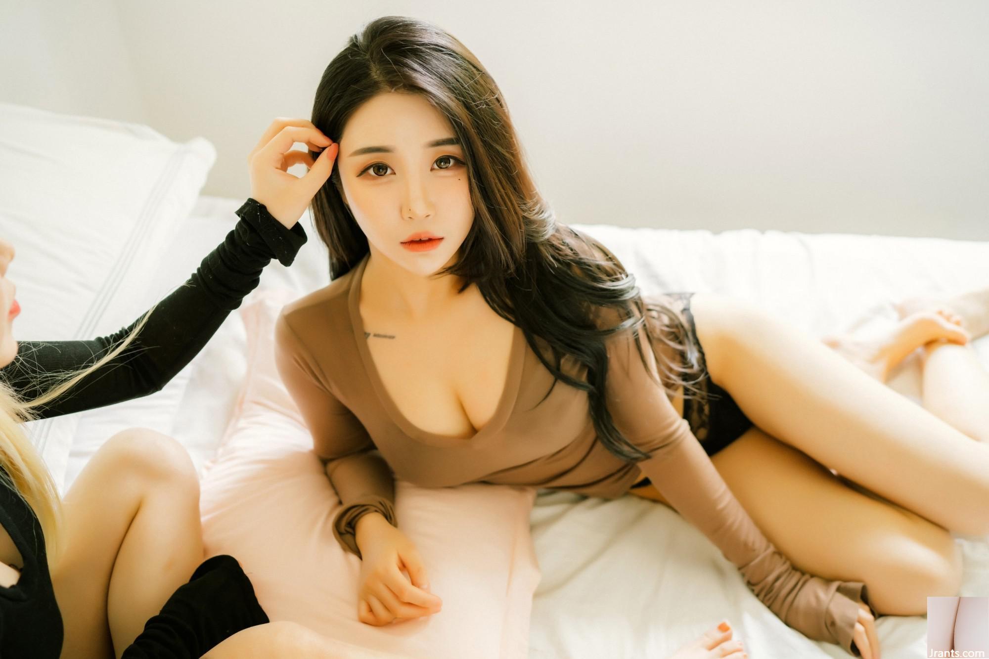 Bomi x Zia – Bersama Vol.02 (70P)