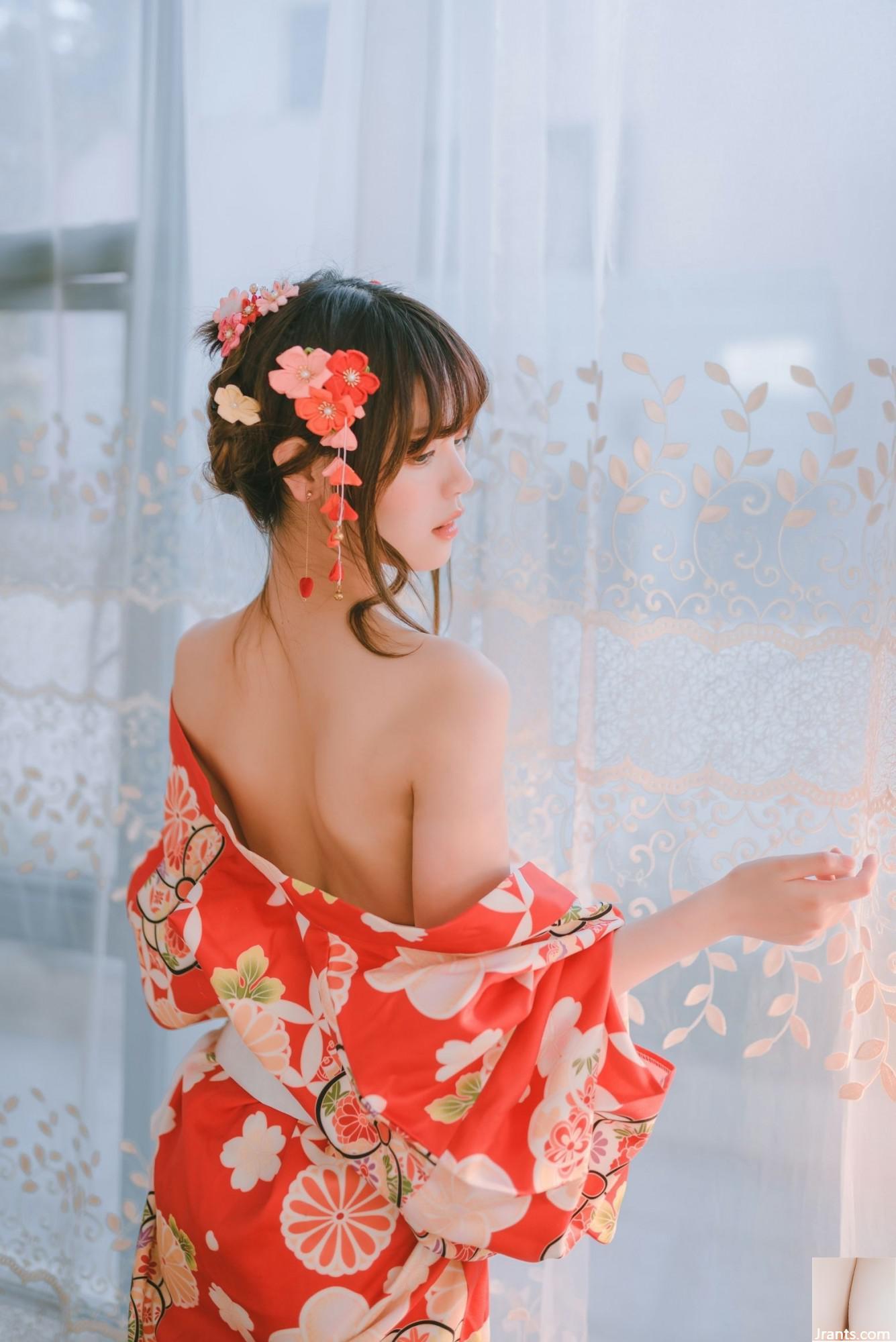 Xingdai Lulu – Daily Yukata Indoor (49P)