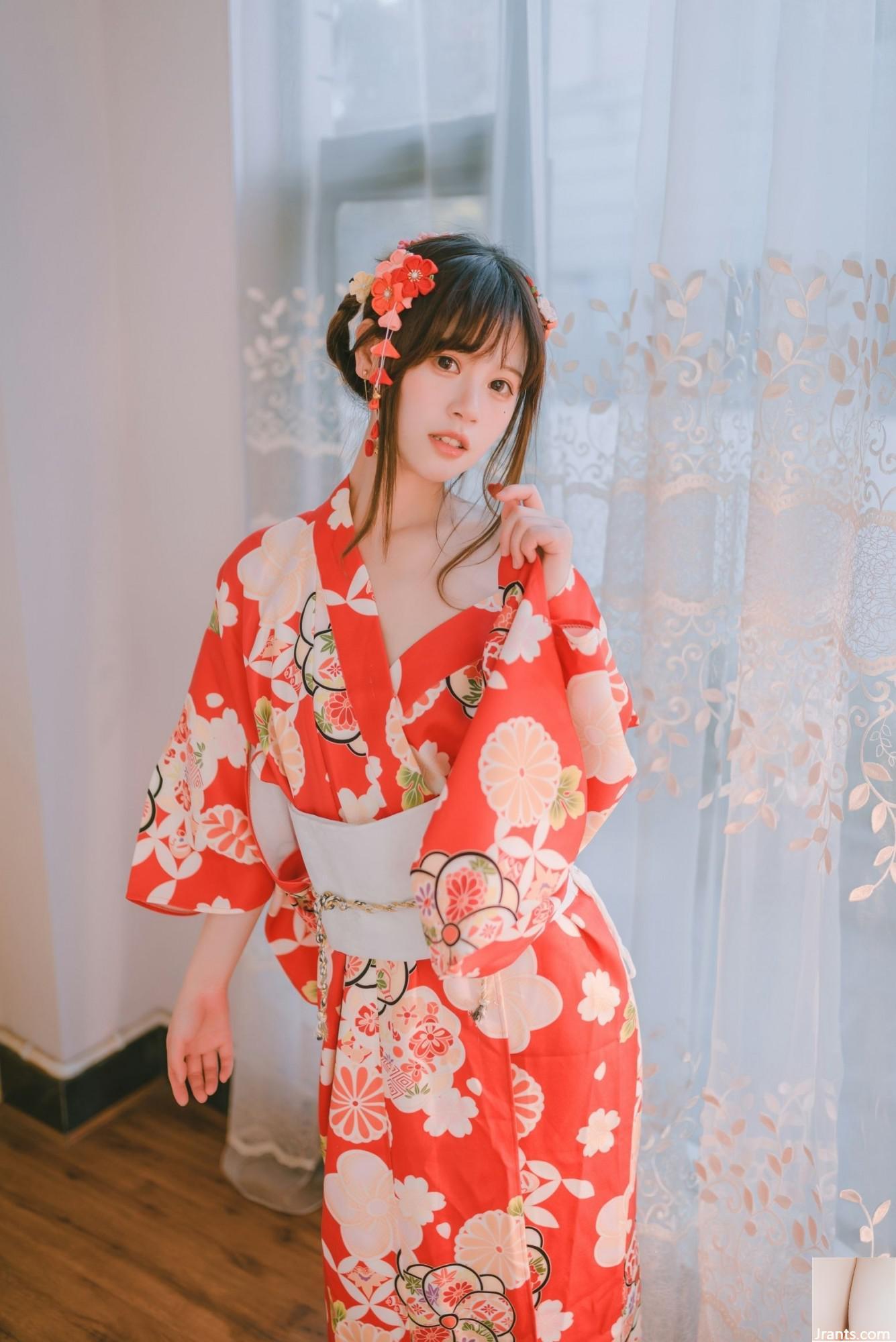 Xingdai Lulu – Daily Yukata Indoor (49P)